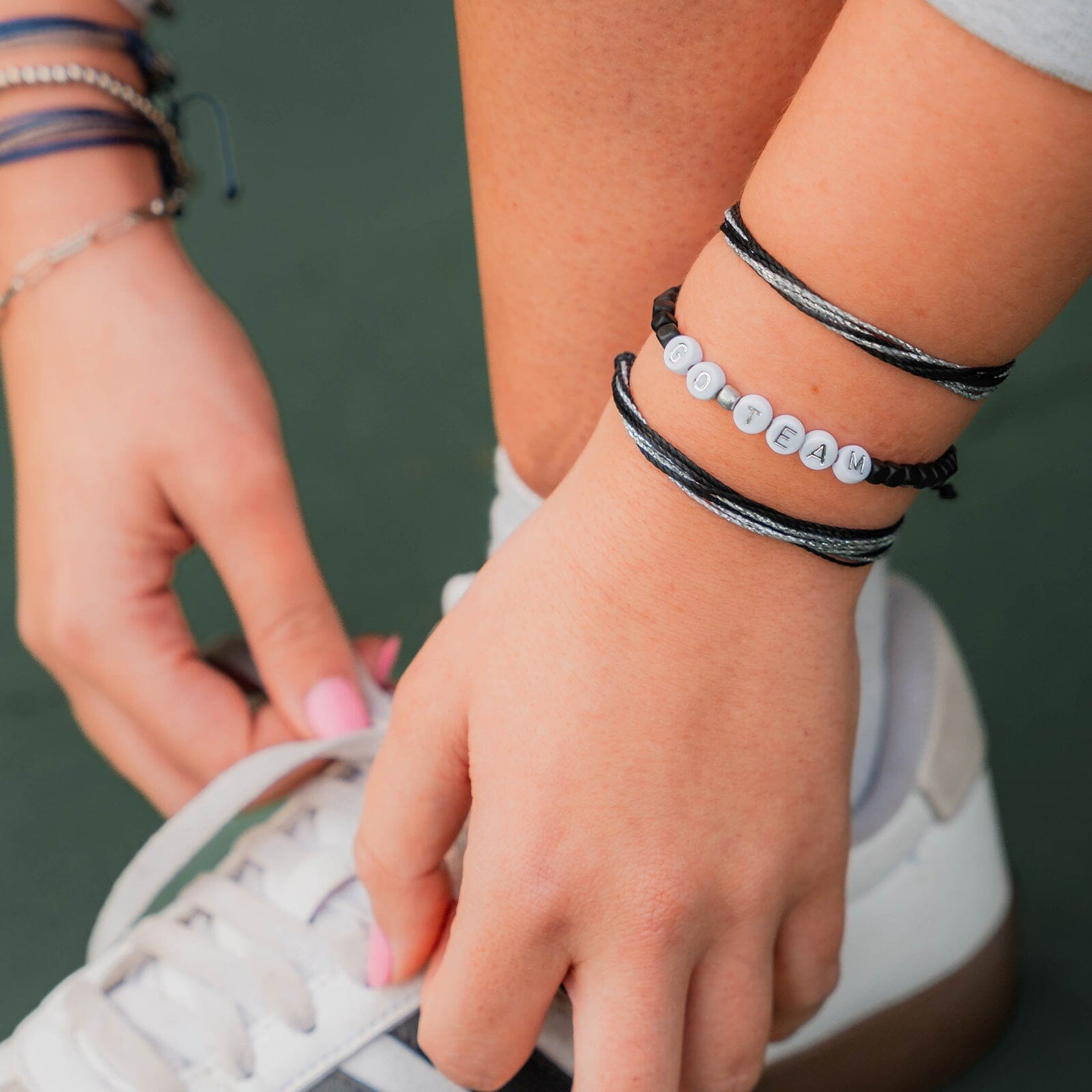 Black & Silver Bracelet - Image 7